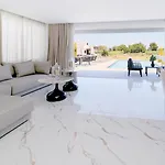 Glaroi 3 Villa