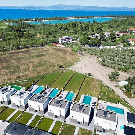Glaroi 3 Villa *