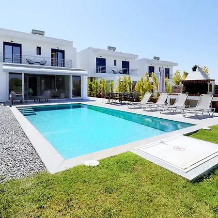 Glaroi 3 * Pefkochori