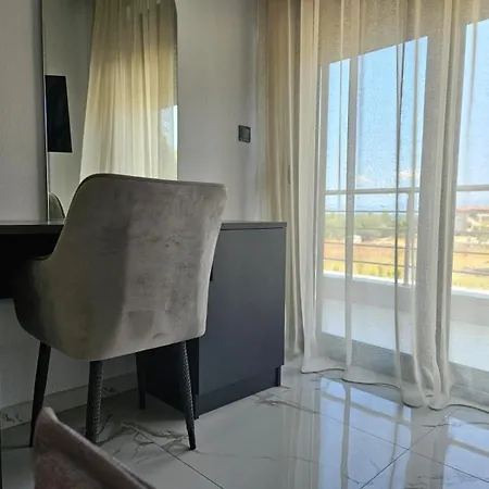 Villa Glaroi 3